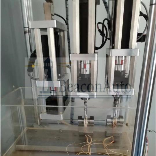 關于帶袢鈦板動態(tài)拉伸疲勞試驗機的介紹